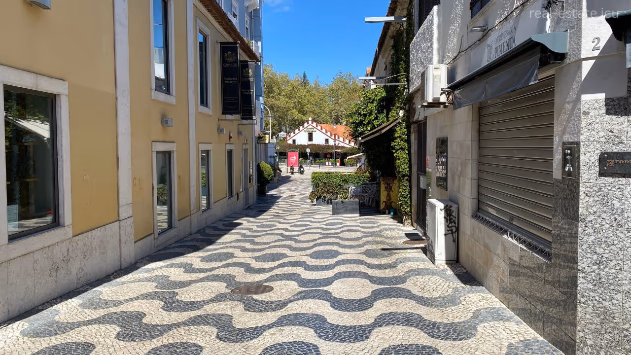 Cascais neighborhood street